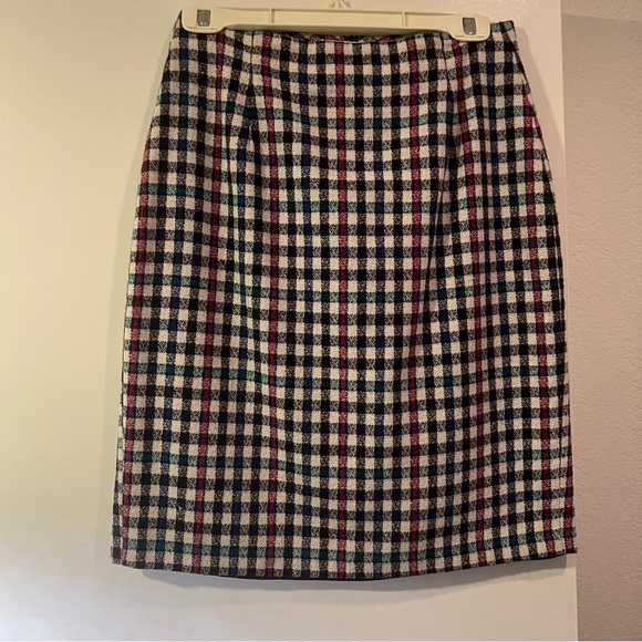 Petite Network - size 6 - Beautiful Colorful Plaid Skirt - Picture 1 of 8